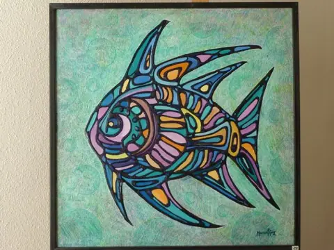 Azteca, peces y otras series