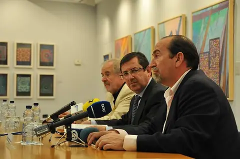 Rueda de prensa · 23 de junio de 2010