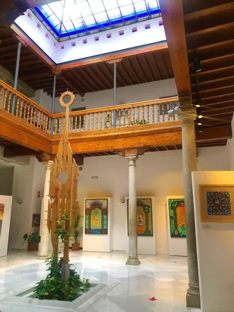 Patio de la Fundación Euroárabe durante la exposición, 2021